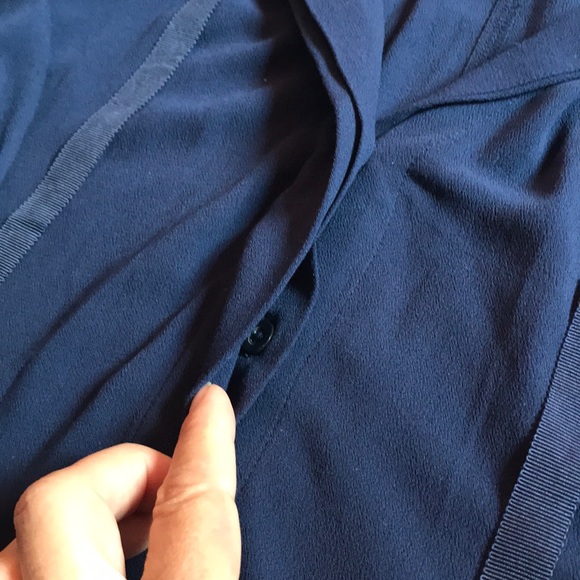 NWT Simply Vera Vera Wang Navy Long Sleeve Blouse - Picture 14 of 14